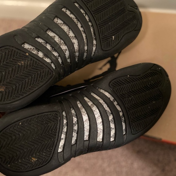 Jordan 12 - Picture 4 of 4